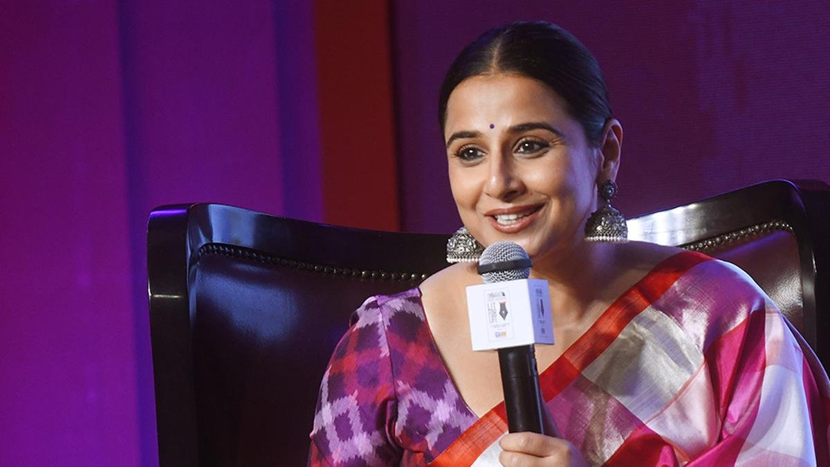 विद्या बालन: बॉलीवुड में टाइपकास्ट होने से बचने के लिए स्क्रिप्ट लिख रही हैं