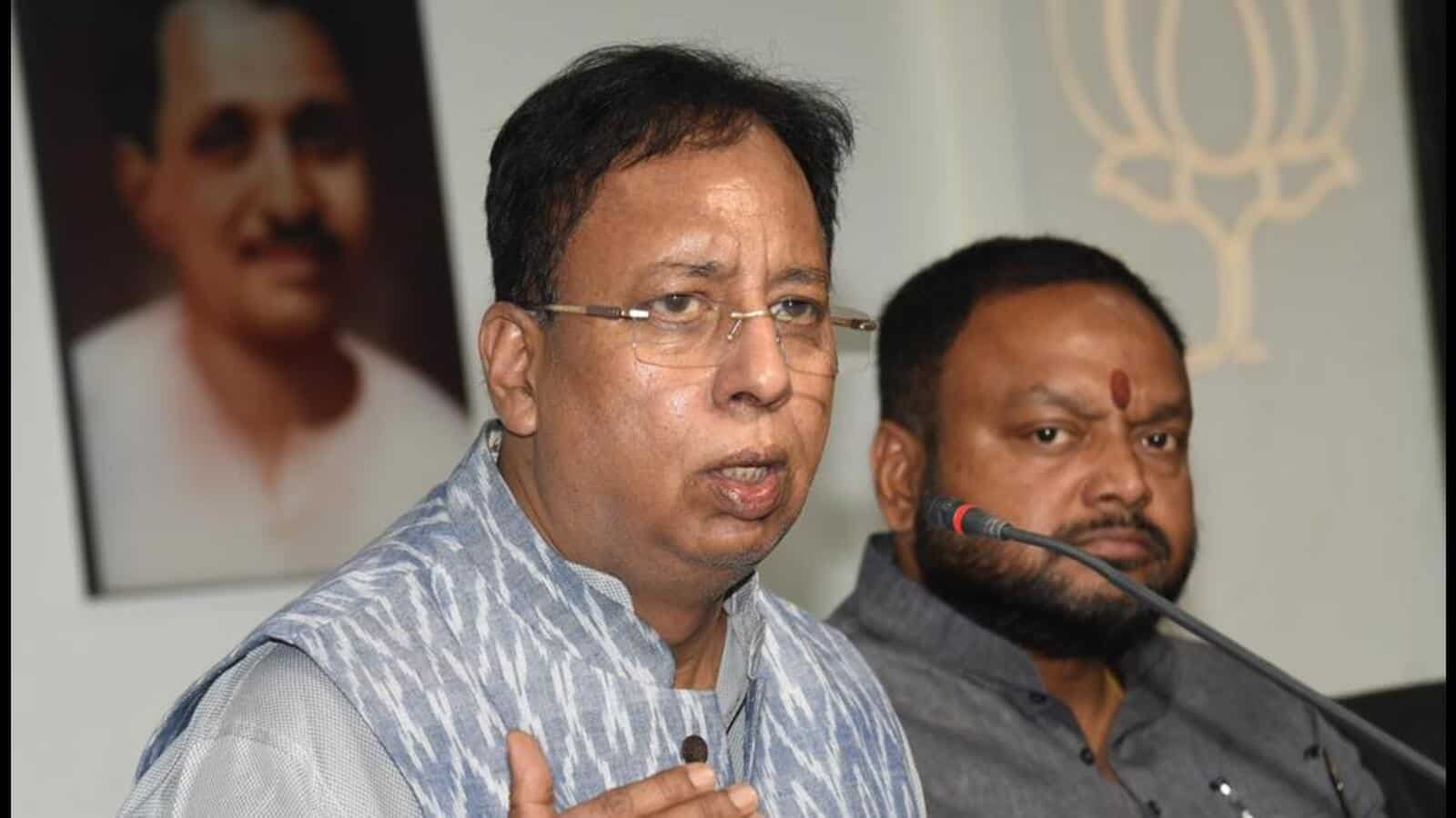 बीजेपी ने मुस्लिम कर्मचारियों को रमजान राहत पर सवाल उठाए