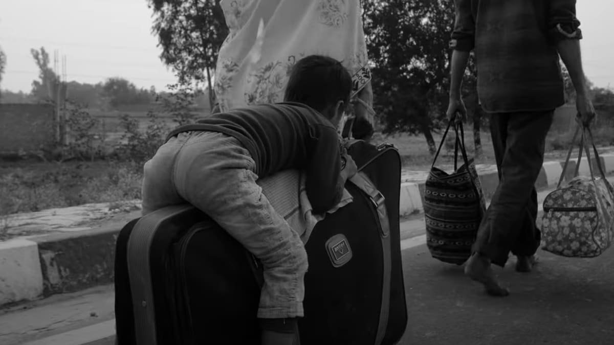 Bheed Teaser Video Out: टीजर में दिखा लॉकडाउन में सड़कों पर फंसे लोगों का दर्द, आप भी देखें