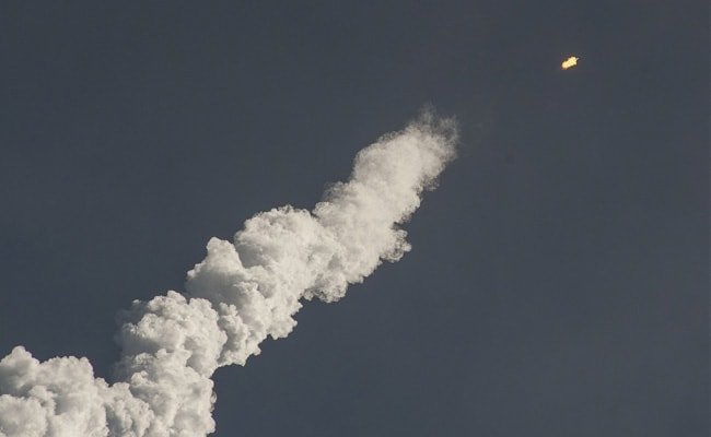 इजरायल ने सीरिया के अलेप्पो एयरपोर्ट पर किया एयर स्ट्राइक, 3 की मौत: रिपोर्ट