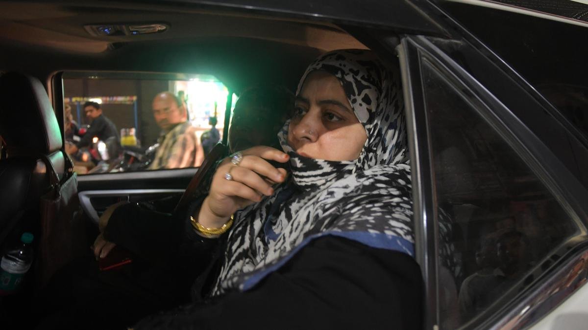 उमेश पाल हत्याकांड |  अतीक अहमद की पत्नी पर इनाम को लेकर बसपा विधायक ने यूपी पुलिस पर उठाए सवाल