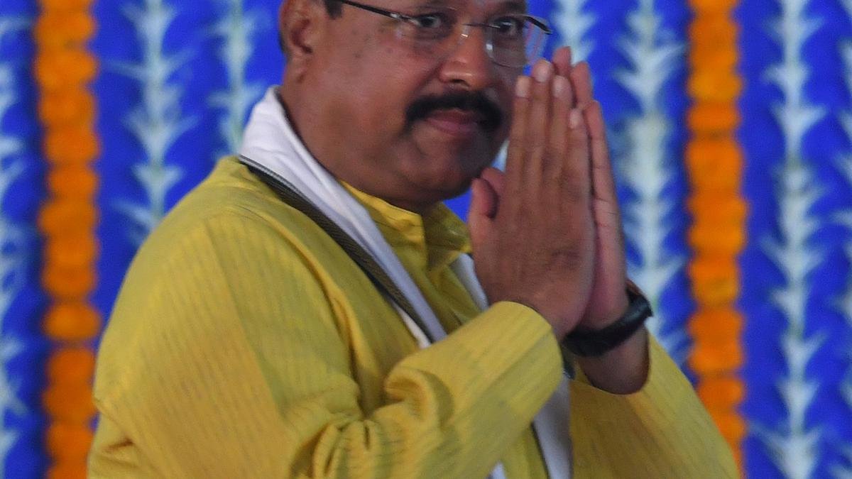 किसानों का खुदकुशी करना कोई नया मुद्दा नहीं हैः महाराष्ट्र के कृषि मंत्री अब्दुल सत्तार