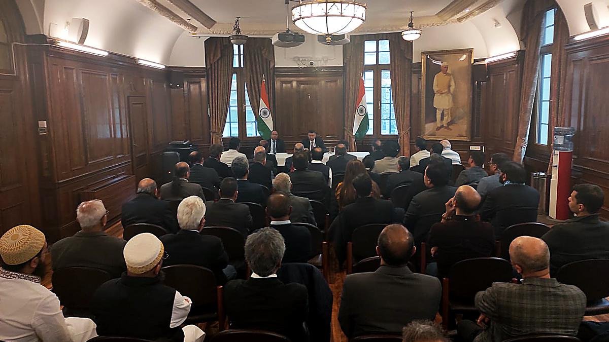 खालिस्तान चरमपंथियों के हमले के बाद यूके में भारतीय मिशन में एकजुटता बैठक की योजना बनाई गई