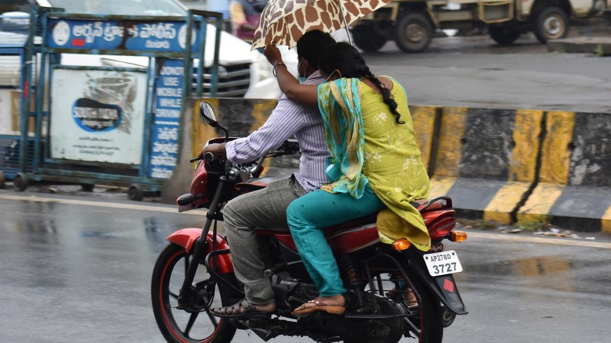 गुंटूर में तड़के मध्यम बारिश हुई
