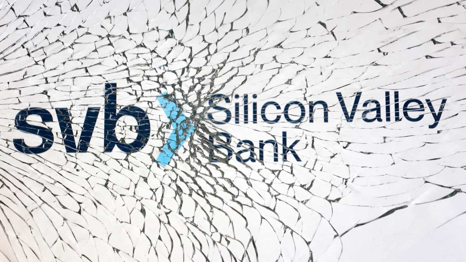 चांसलर का कहना है कि एसवीबी के पतन के बाद ब्रिटेन का तकनीकी क्षेत्र 'गंभीर जोखिम' में है