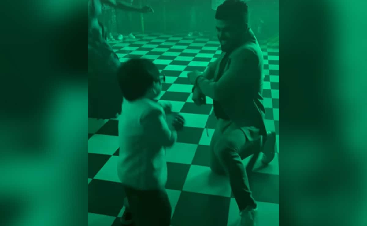 जब शिव ठाकरे ने दोस्त अब्दु रोजिक के साथ गंगनम स्टाइल में किया डांस  घड़ी