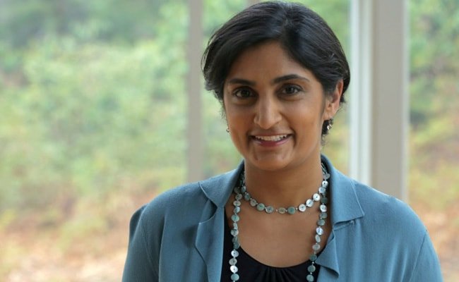 भारतीय मूल की प्रोफेसर ने अमेरिकी कॉलेज पर नस्ली भेदभाव का मुकदमा किया