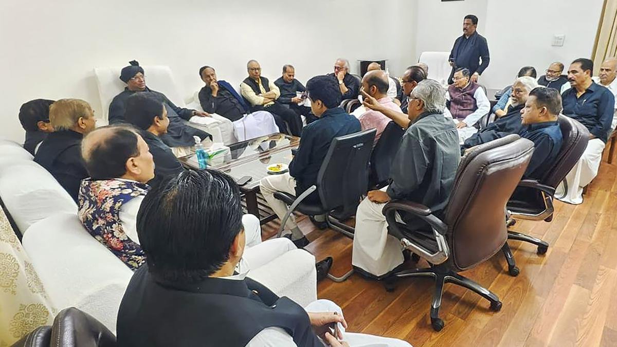 मॉर्निंग डाइजेस्ट - 28 मार्च, 2023