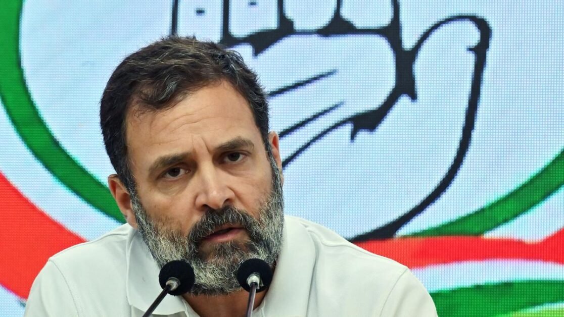 राहुल गांधी को 'महिलाओं का अब भी यौन उत्पीड़न' वाले बयान पर दिल्ली पुलिस का नोटिस