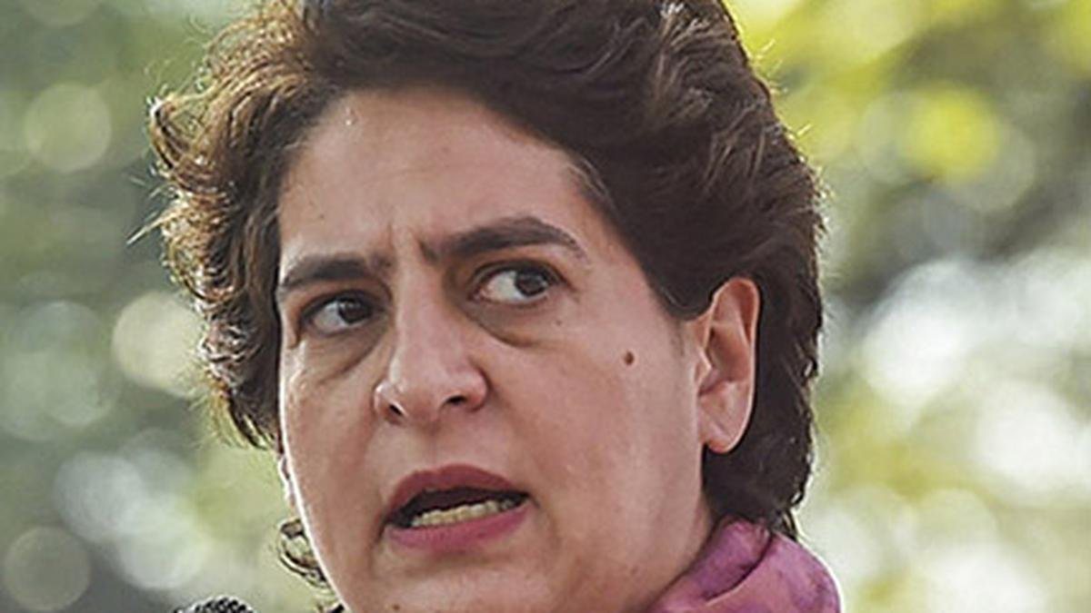 विपक्ष की अडिग आवाजों को 'दबाने' की राजनीति कर रही है सरकार: तेजस्वी को सीबीआई के समन के बाद प्रियंका