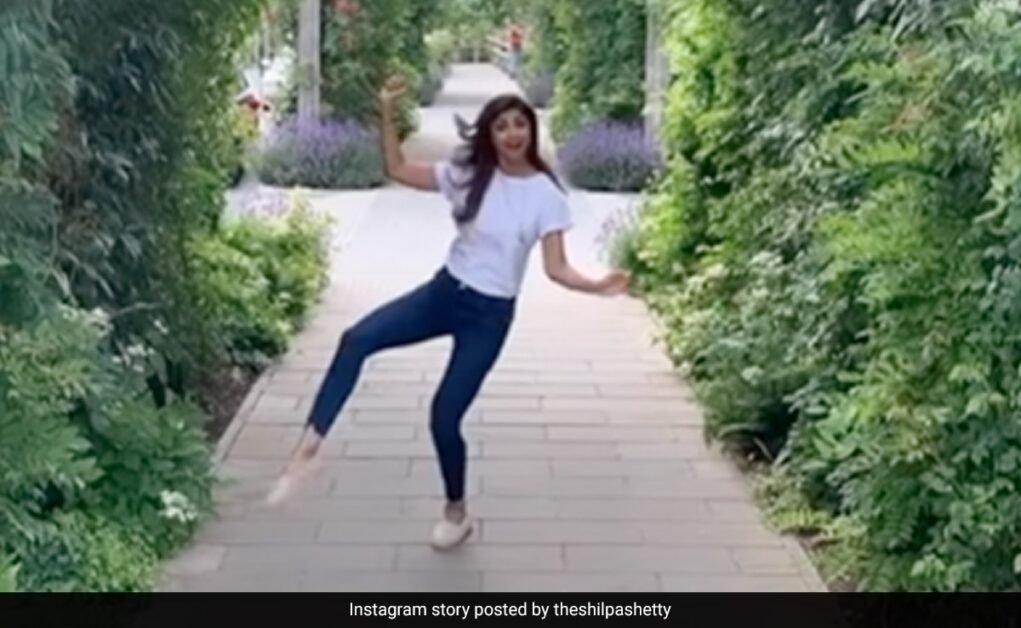 शिल्पा शेट्टी ने कैसे मनाया वर्ल्ड हैप्पीनेस डे