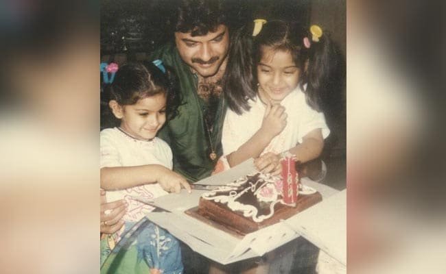 सोनम कपूर ने अपनी 'पसंदीदा व्यक्ति' रिया कपूर को उनके 36वें जन्मदिन पर विश किया