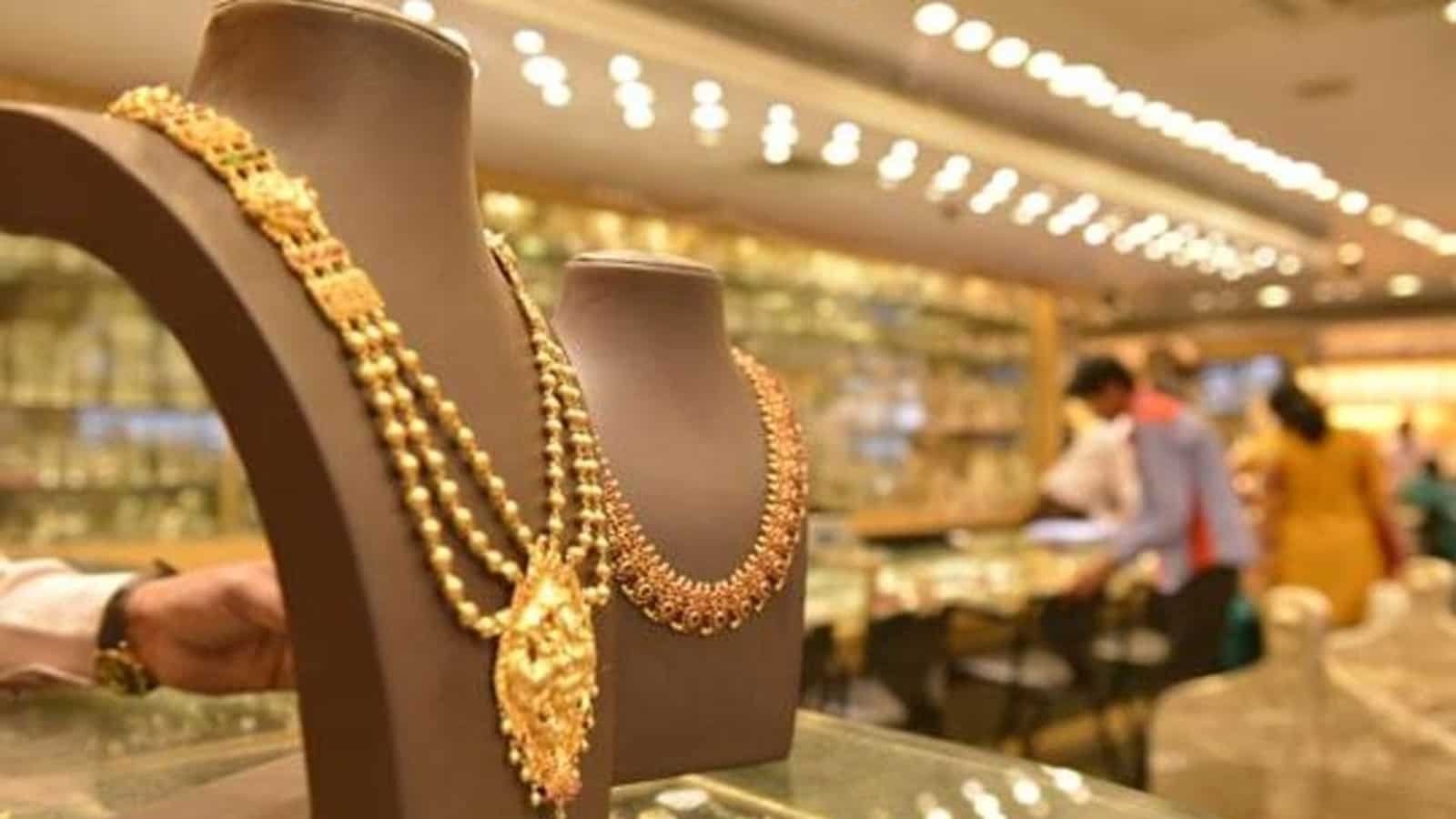 सोने और चांदी की आज की कीमत: 15 मार्च को अपने शहर में रेट चेक करें