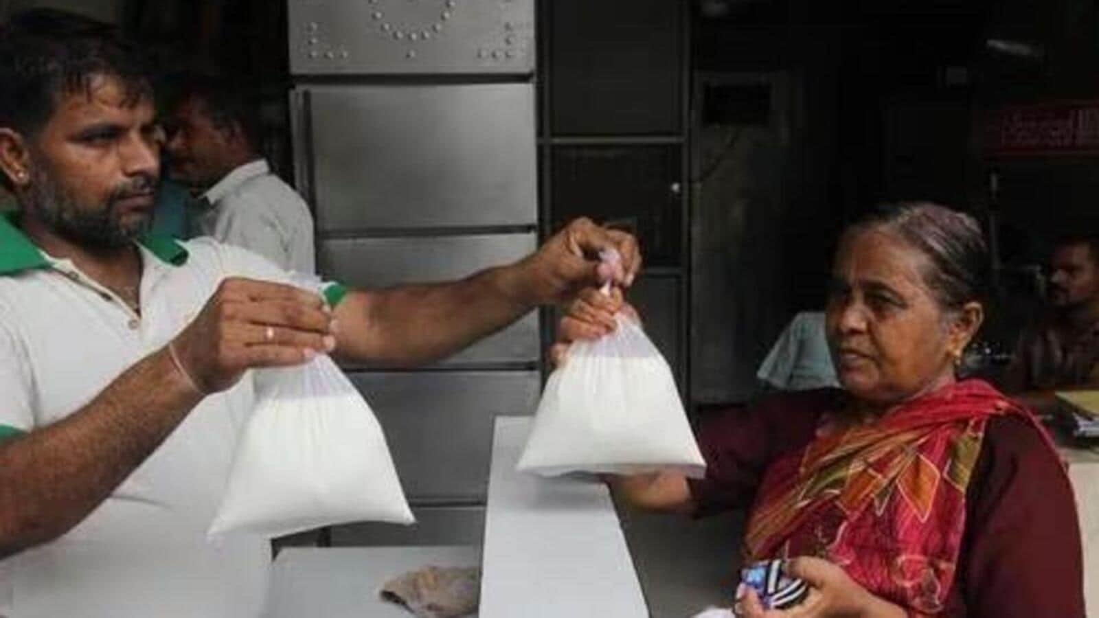 खुदरा मुद्रास्फीति 15 महीने के निचले स्तर 5.66% पर आ गई: सरकारी डेटा