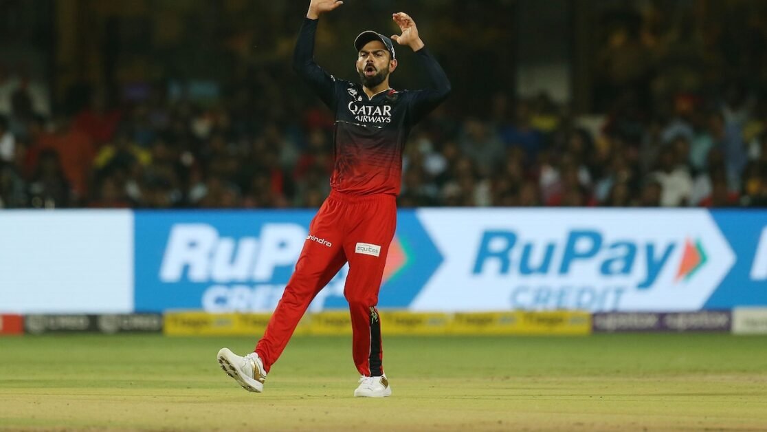 IPL 2023: विराट कोहली पर RCB बनाम CSK क्लैश में मैच फीस का 10% जुर्माना लगाया गया।  यहाँ क्यों है |  क्रिकेट खबर