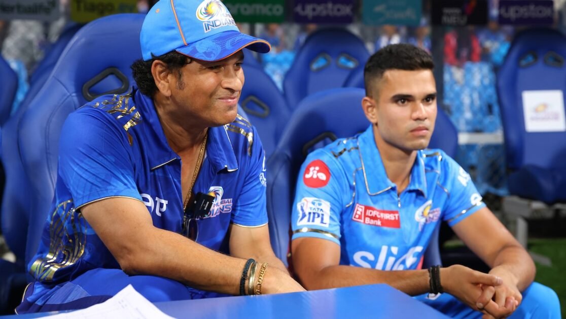 "आखिरकार एक तेंदुलकर ...": सचिन ने बेटे अर्जुन के पहले इंडियन प्रीमियर लीग विकेट के रूप में प्रतिक्रिया दी  क्रिकेट खबर