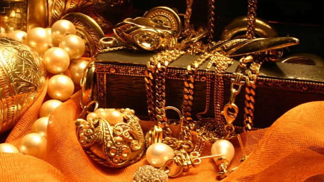 अक्षय तृतीया 2023: आज ही चेक करें अपने शहर में सोने और चांदी के भाव