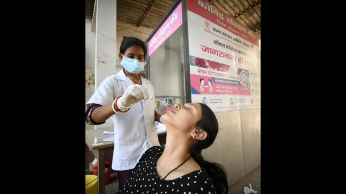 कोविड-19: सक्रिय मामलों में वृद्धि के बावजूद बिहार में अस्पताल में भर्ती कम