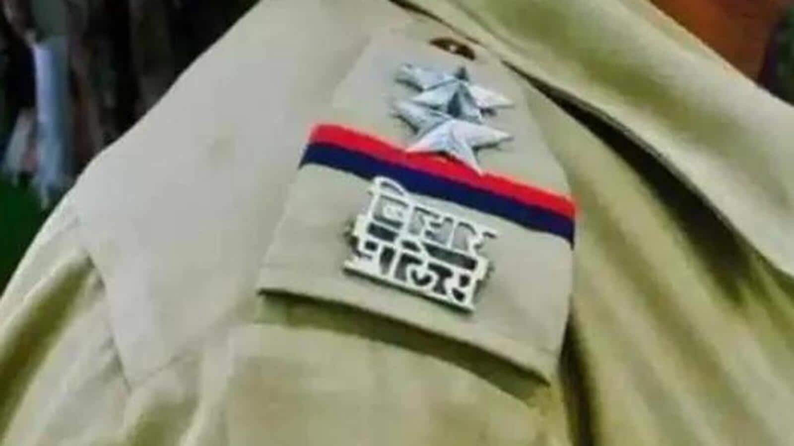 बिहार में तीन अलग-अलग घटनाओं में कम से कम 16 पुलिसकर्मी घायल हो गए