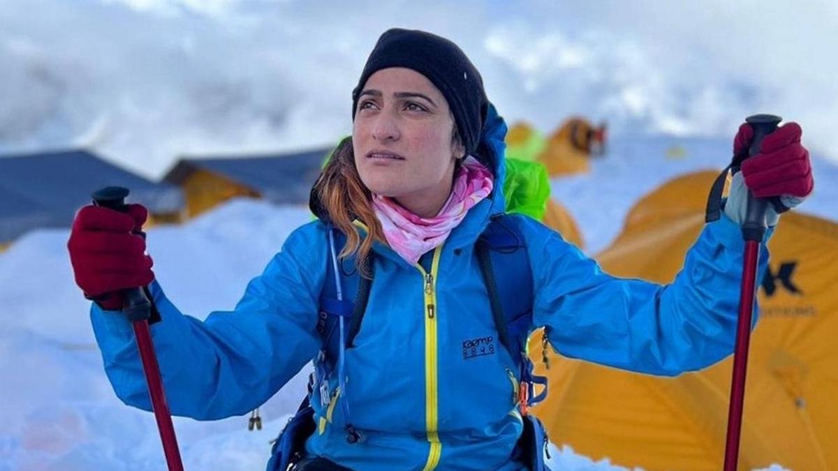 अन्नपूर्णा में एक दुर्लभ, घातक, भयावह रात से जीवन में वापस