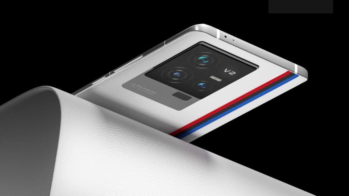 iQOO के भारत में 3 साल पूरे, आपके पास है 10 लाख रुपये जीतने का मौका!