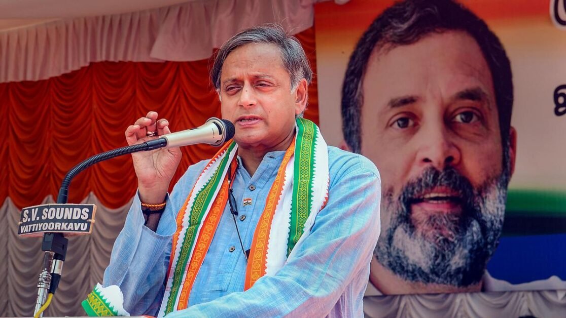 कांग्रेस वास्तविक आधार होगी जिसके चारों ओर विपक्षी पार्टियां जुटती हैं: थरूर