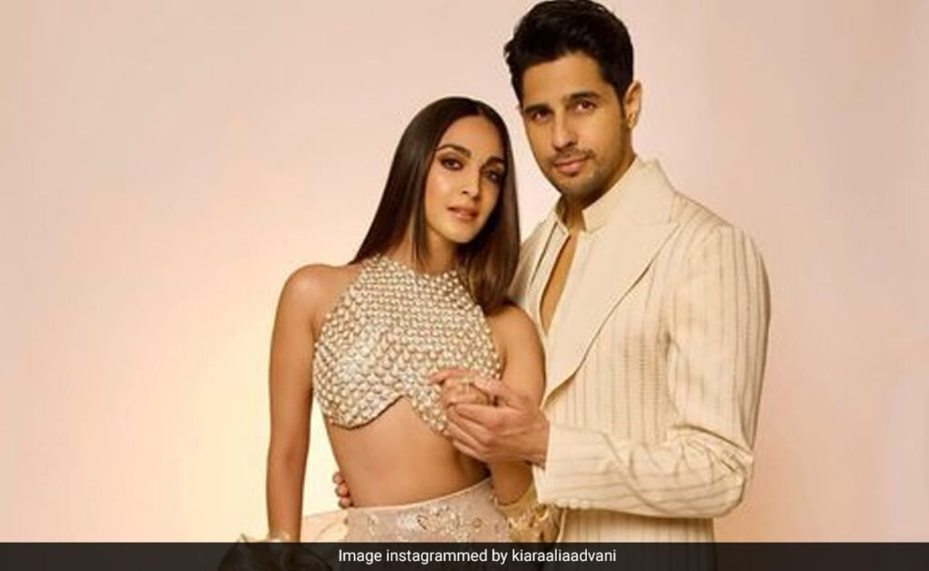कियारा आडवाणी और पति सिद्धार्थ मल्होत्रा ​​जुड़वाँ और नई तस्वीरों में जीत रहे हैं