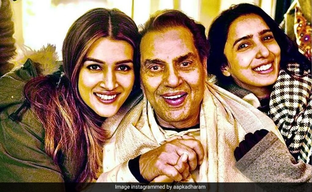कृति सेनन और शाहिद कपूर की रोमांटिक फिल्म में काम करेंगे धर्मेंद्र, टीम को दी शुभकामनाएं