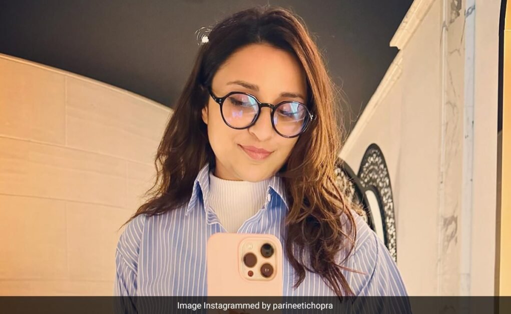 परिणीति चोपड़ा ने एक तस्वीर पोस्ट की लेकिन टिप्पणियां जाहिर तौर पर राघव चड्ढा के बारे में हैं