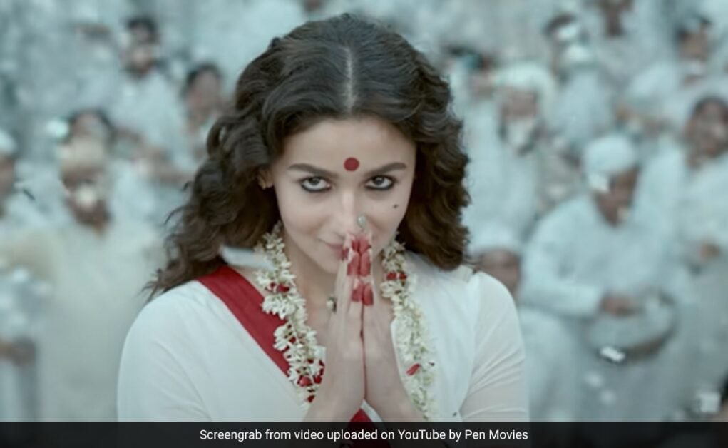 फिल्मफेयर अवार्ड्स 2023: गंगूबाई काठियावाड़ी और बधाई दो की बड़ी जीत - विजेताओं की पूरी सूची