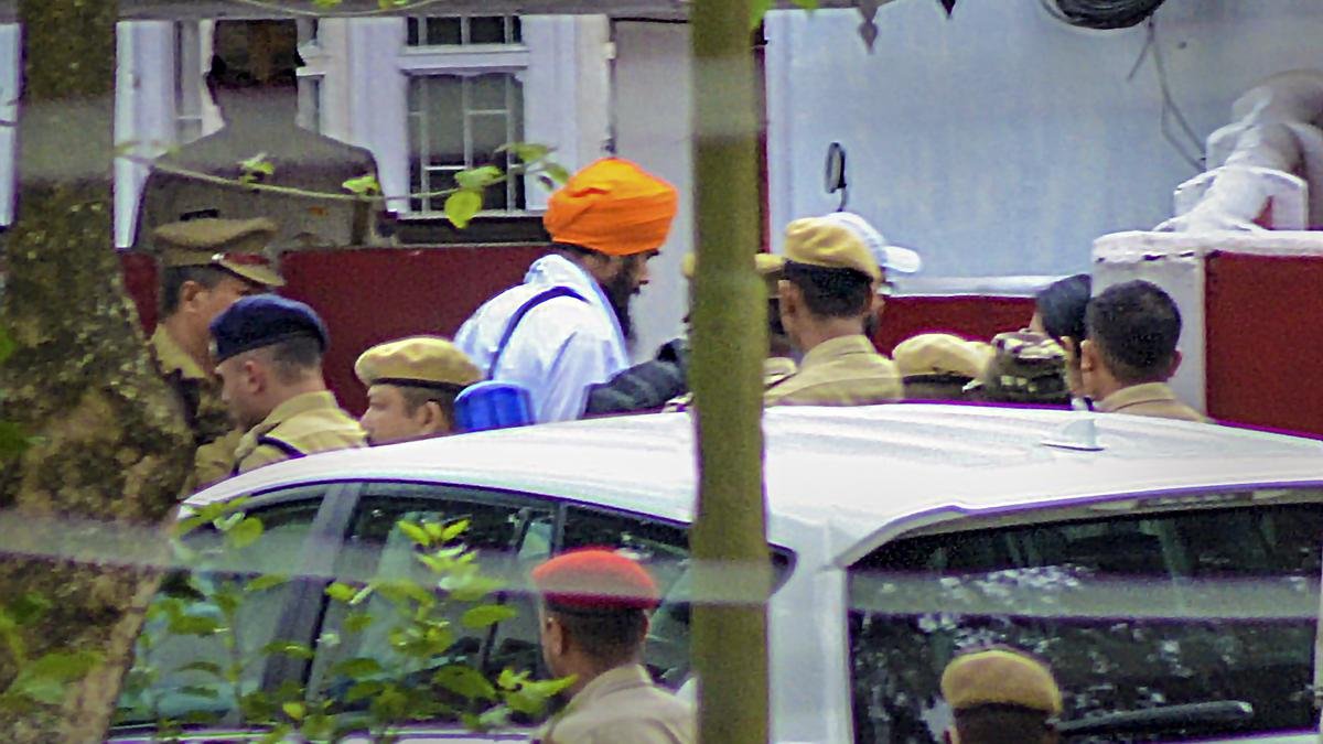 मॉर्निंग डाइजेस्ट: 24 अप्रैल, 2023