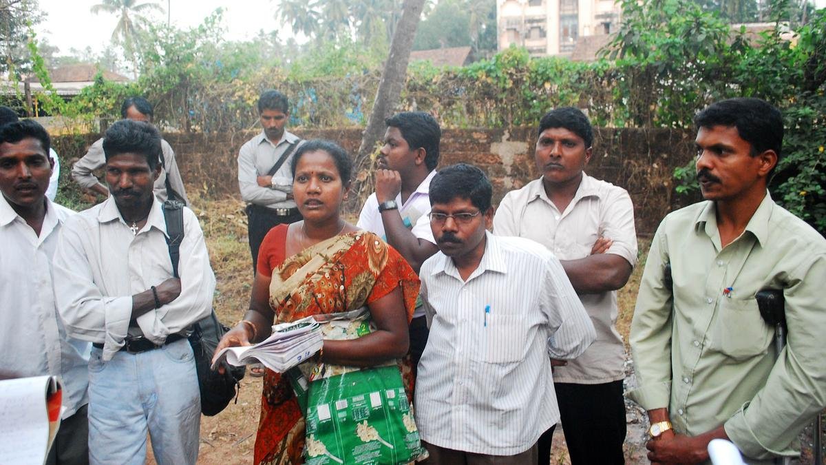 राजनीतिक प्रतिनिधित्व के लिए एक मायावी खोज