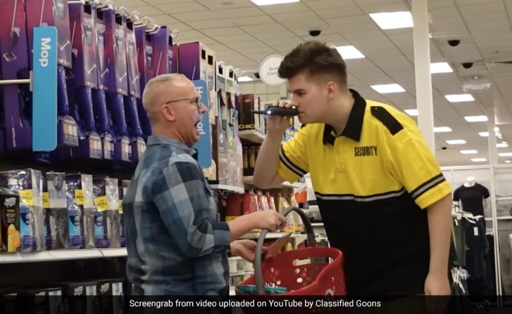 शॉपिंग मॉल में शूट किया गया YouTuber का प्रैंक 'वेरी वेल' नहीं लिया गया