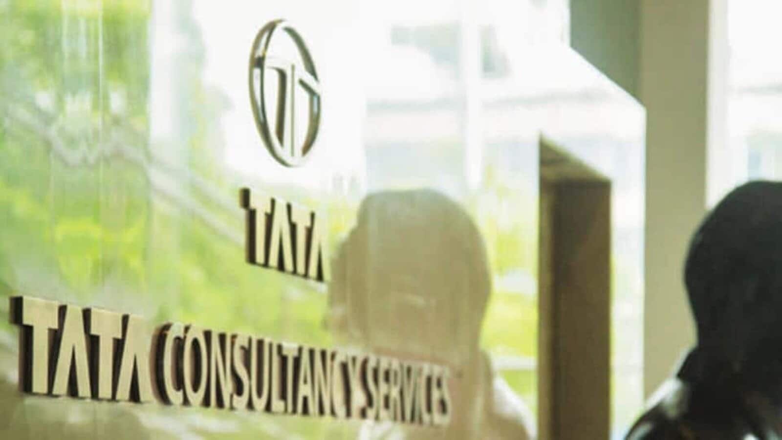 सौदे की मजबूत गति से टीसीएस ने चौथी तिमाही के मुनाफे को तोड़ा: रिपोर्ट