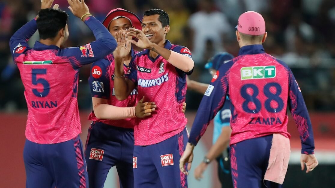 पीबीकेएस बनाम आरआर, लाइव स्कोर अपडेट, आईपीएल 2023: एडम ज़म्पा ने शिखर धवन को हटा दिया, आरआर ने 3-डाउन पीबीकेएस को परेशान करना जारी रखा |  क्रिकेट खबर