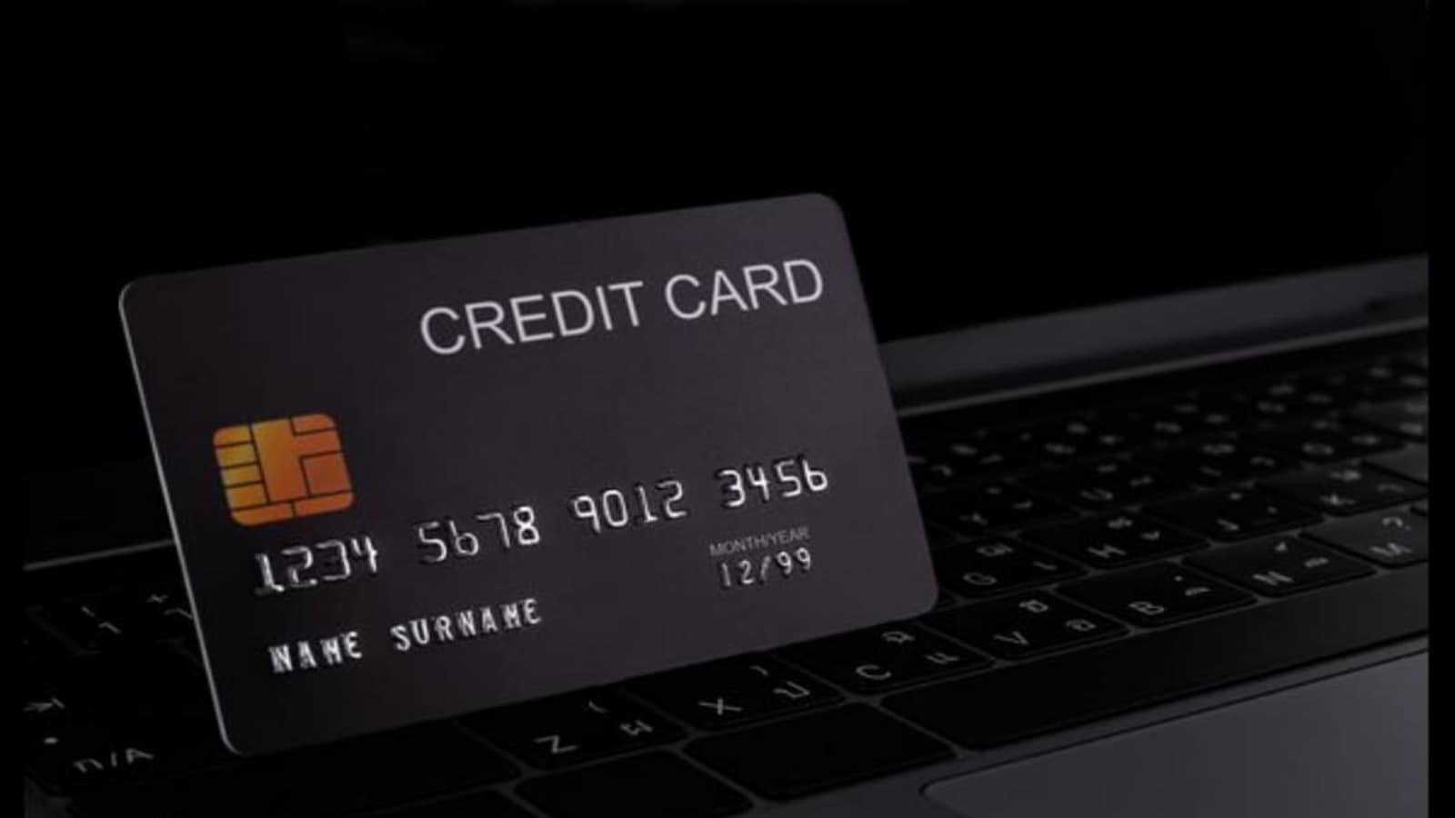 सरकार ने स्पष्ट किया कि विदेश में सात लाख रुपये तक के भुगतान पर कोई कर नहीं लगेगा