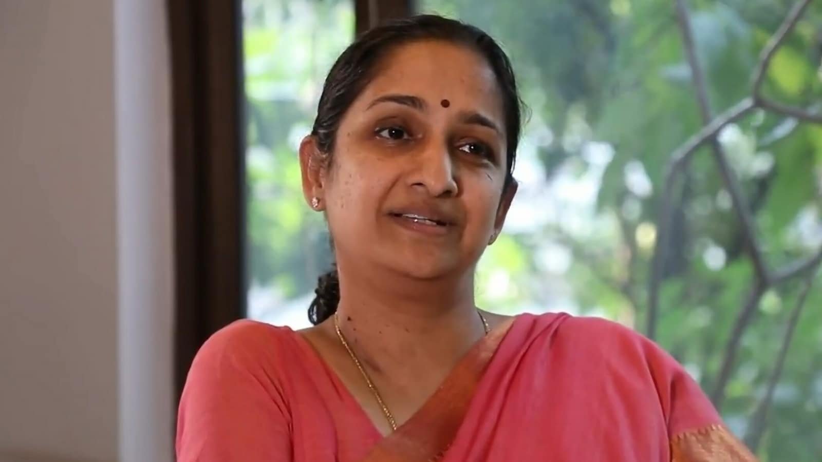 तकनीकी विशेषज्ञ + सिविल सेवक: यह फेलोशिप कैसे सामाजिक बदलाव को बढ़ावा दे रहा है