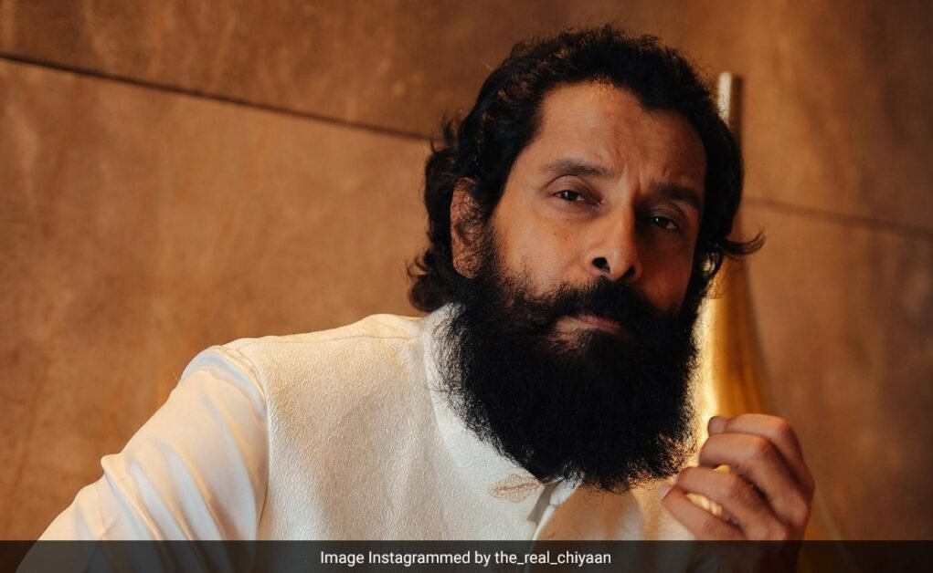 अनुराग कश्यप के कहने के बाद विक्रम ने कैनेडी पर कोई प्रतिक्रिया नहीं दी, दोनों के बीच एक ट्विटर एक्सचेंज