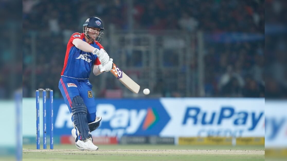 डेविड वॉर्नर ने आरसीबी के खिलाफ विशाल 'आईपीएल रिकॉर्ड' का दावा करने के लिए एमएस धोनी को पीछे छोड़ दिया  क्रिकेट खबर