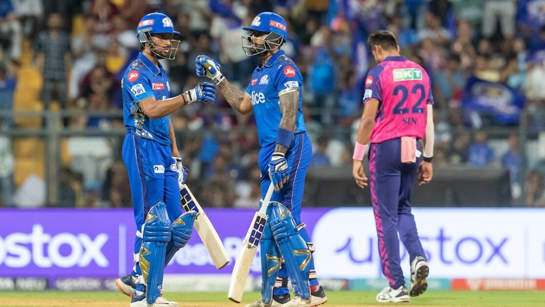 मुंबई इंडियंस ने XI बनाम रॉयल चैलेंजर्स बैंगलोर, IPL 2023 की भविष्यवाणी की: क्या तिलक वर्मा को अपनी जगह वापस मिलेगी?  |  क्रिकेट खबर