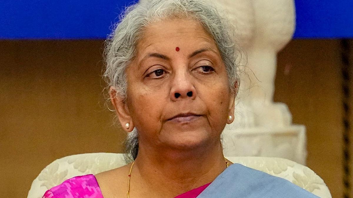 वित्त मंत्री सीतारमण ने नए रंगरूटों को 'रोजगार मेला' योजना के बारे में जनता को सूचित करने की सलाह दी