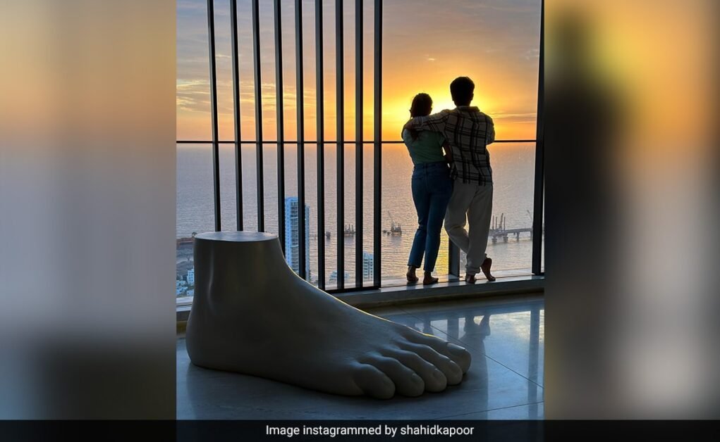शाहिद कपूर और मीरा राजपूत के मुंबई घर से सूर्यास्त का शानदार दृश्य
