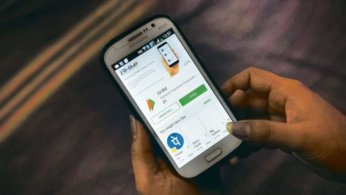 मई में, UPI ने ₹14 लाख करोड़ के रिकॉर्ड 9 बिलियन लेनदेन किए।  शीर्ष अंक
