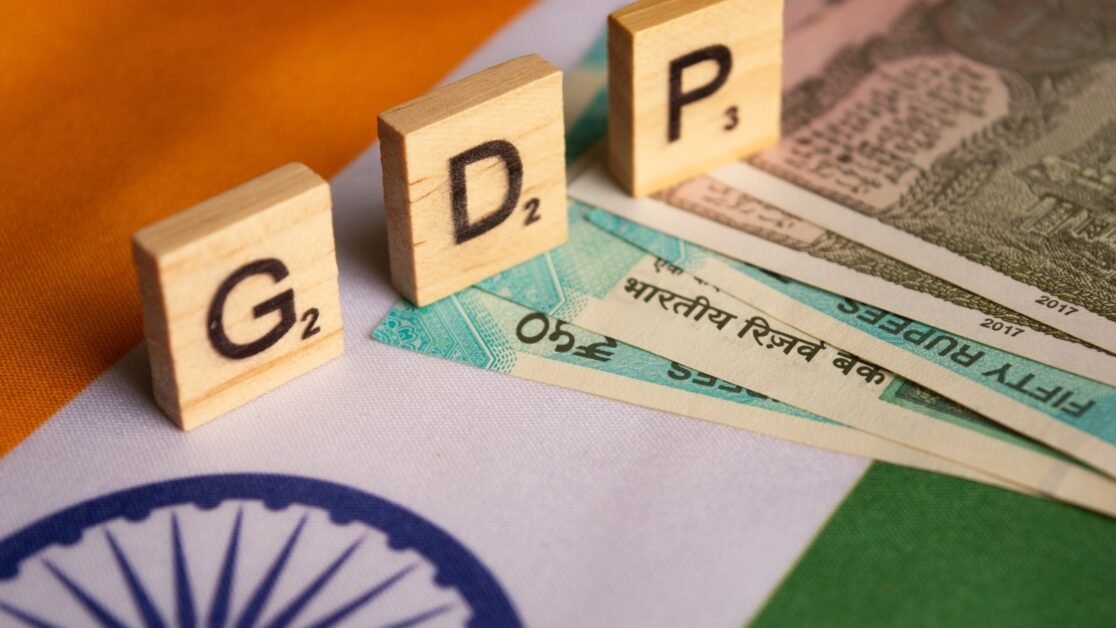 आरबीआई ने सकल घरेलू उत्पाद की वृद्धि दर 6.5% रहने का अनुमान लगाया, अप्रैल प्रक्षेपण को बरकरार रखा