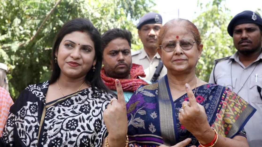 बिहार स्थानीय निकाय चुनाव में पटना के मेयर की बहू जीतीं