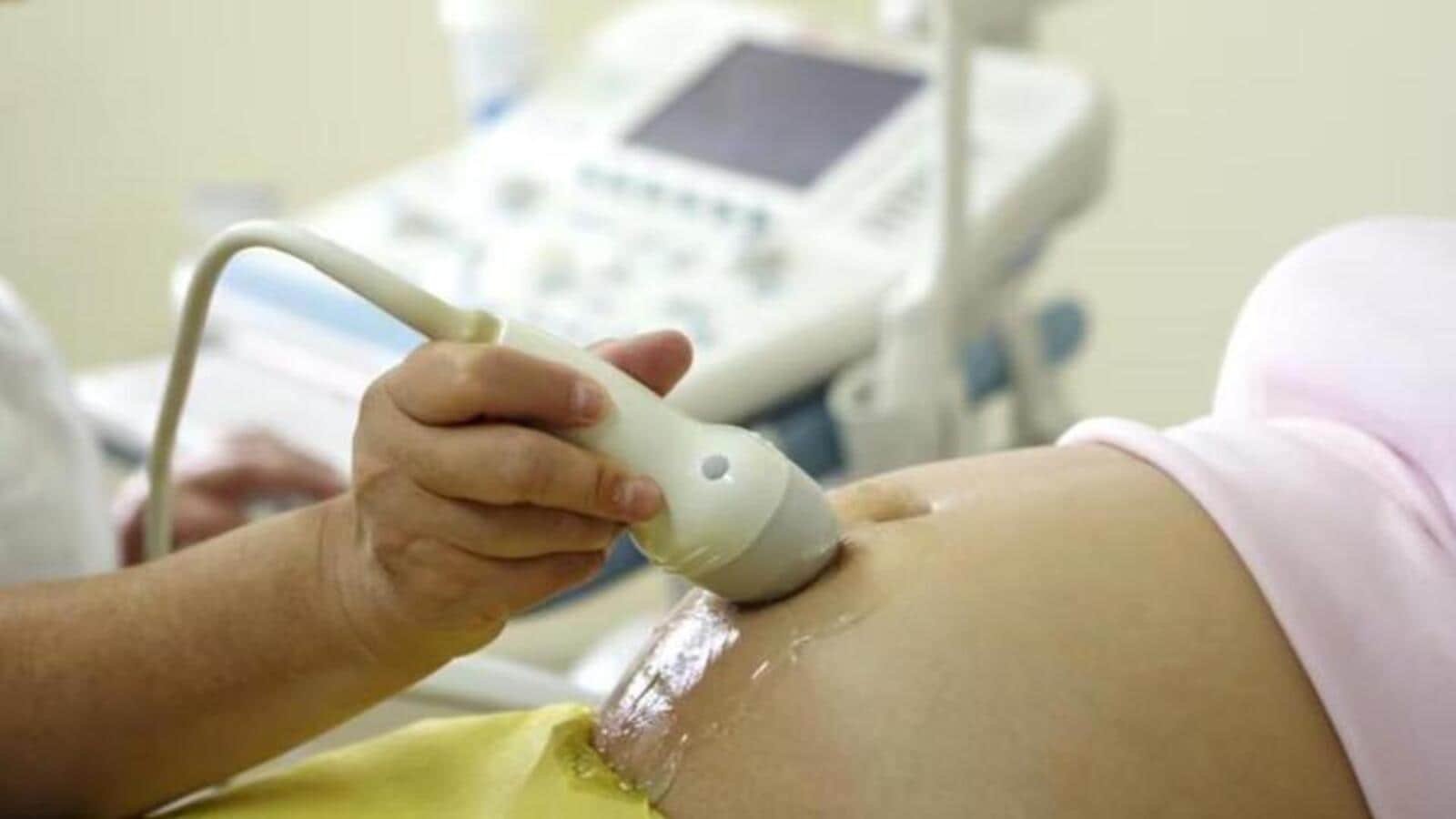 बिहार: पीएनडीटी अधिनियम के उल्लंघन के लिए 6 जिलों में 118 अल्ट्रासाउंड केंद्रों को सील कर दिया गया है