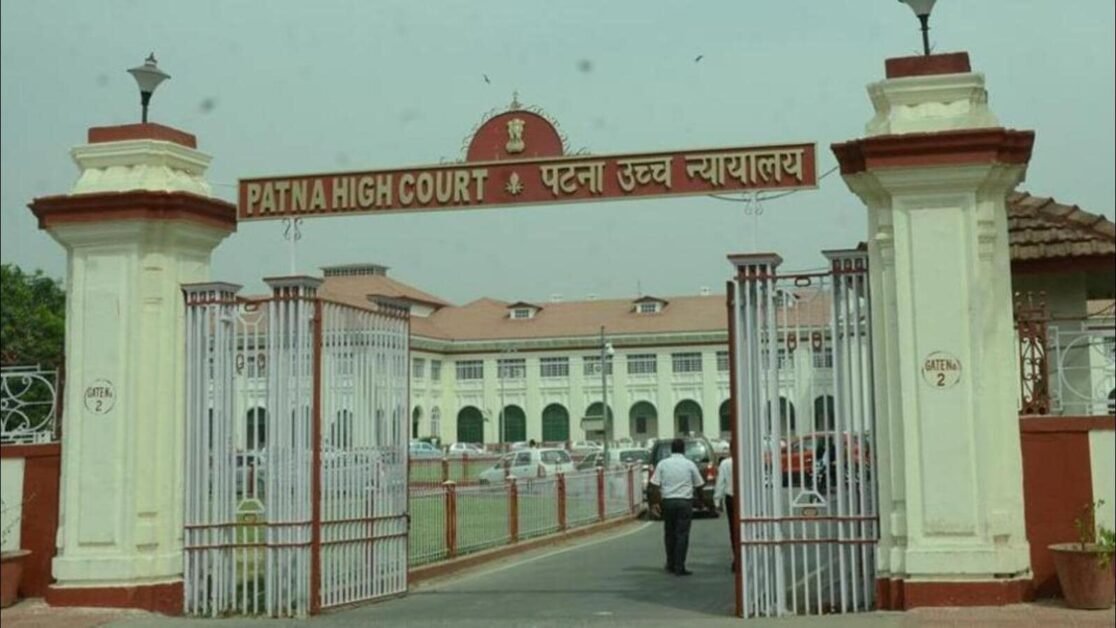 एंबुलेंस टेंडर: खारिज बोली लगाने वाले की याचिका पर आज सुनवाई करेगा पटना हाई कोर्ट, सरकार ने कहा- कुछ भी गड़बड़ नहीं