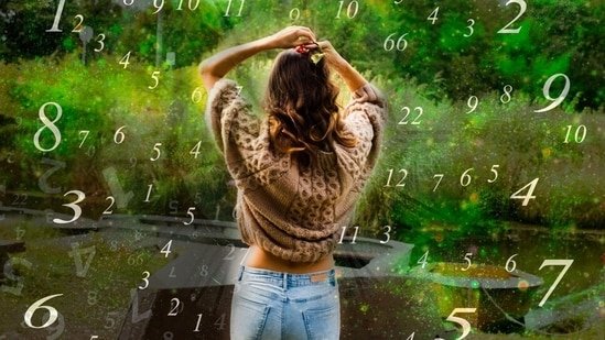 hindustantimes.com पर अंकज्योतिष की अपनी निःशुल्क साप्ताहिक भविष्यवाणियां पढ़ें।  जानिए 19 से 25 जून 2022 तक ग्रहों ने इन नंबरों के लिए क्या भविष्यवाणी की है। (शटरस्टॉक)