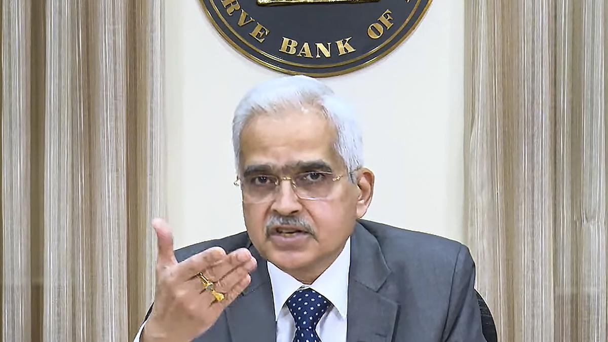 RBI ने FY24 GDP ग्रोथ का अनुमान 6.5% पर बरकरार रखा