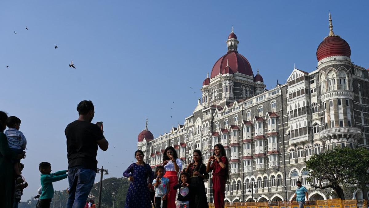 चीन ने पाक स्थित लश्कर आतंकवादी और 26/11 के आरोपी साजिद मीर को ब्लैकलिस्ट करने के लिए संयुक्त राष्ट्र में प्रस्ताव को रोक दिया